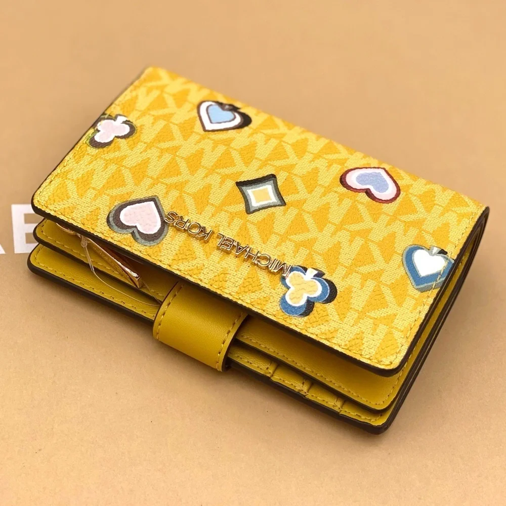 Michael Kors Jet Set Medium Printed Signature Logo Wallet